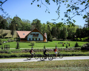 Travelo.hu: Die Kéktúra für Balaton-Radler